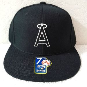 La Angels.....Black Hat Cap